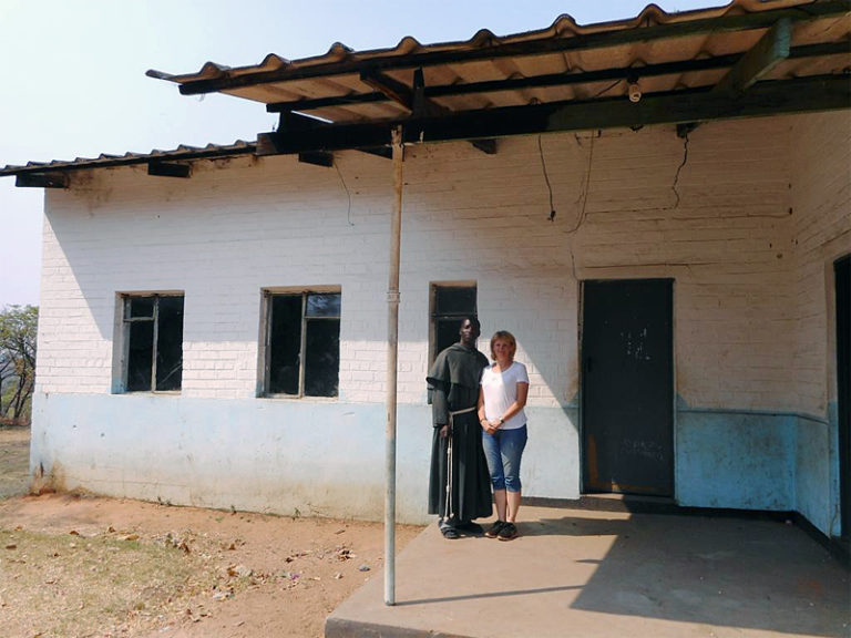 Nähschule in St. Kalemba​, SAmbiA e.V.​