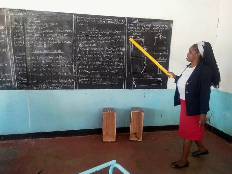 Nähschule in St. Kalemba​, SAmbiA e.V.​