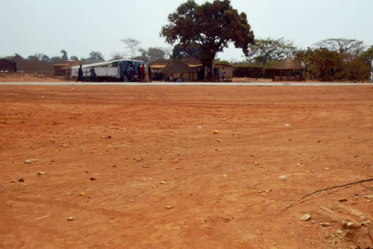 An der Straße Richtung Solwezi, Sambia 2013