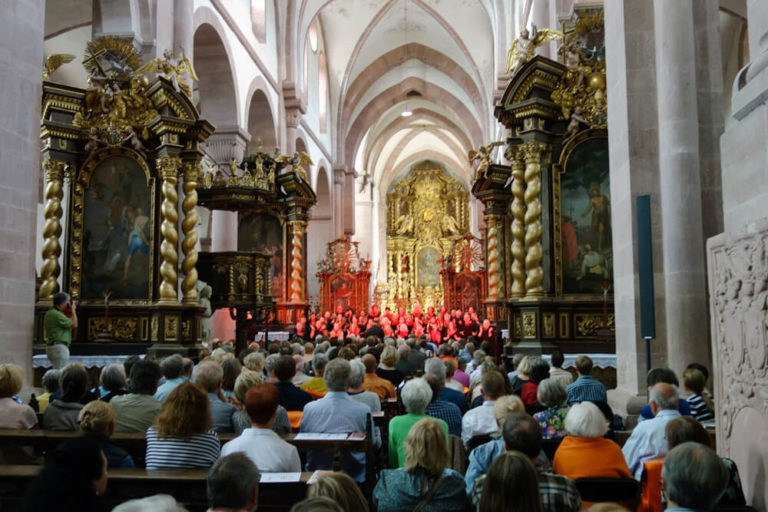 Benefizkonzert mit dem Gospel-Rock-Pop Chor „Voices“