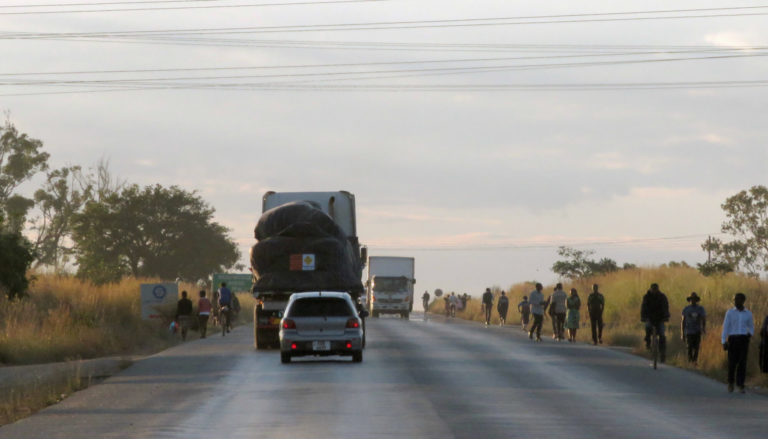 Straße, Sambia 2018