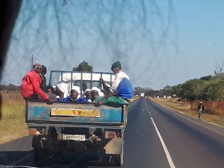 Straße nach Lusaka, Sambia 2019