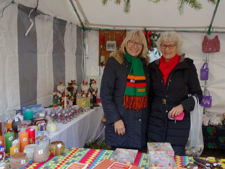 Mehr über den Artikel erfahren Adventsbasar 2018