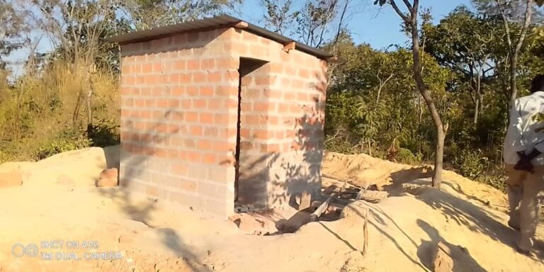 Toiletetnhäuschen