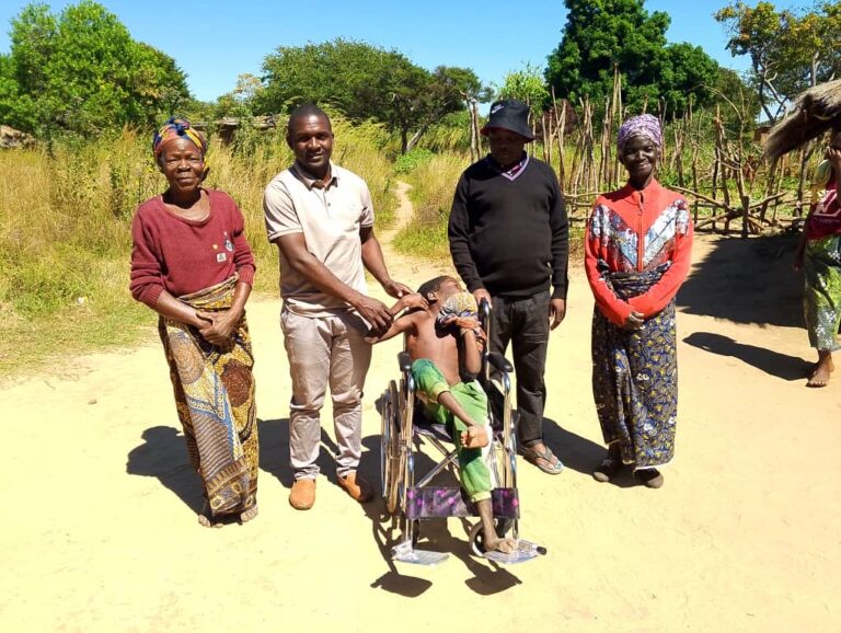 Mehr über den Artikel erfahren Ein Rollstuhl für John