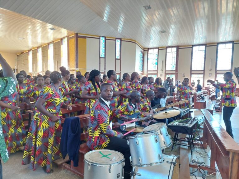 Gottesdienst ...