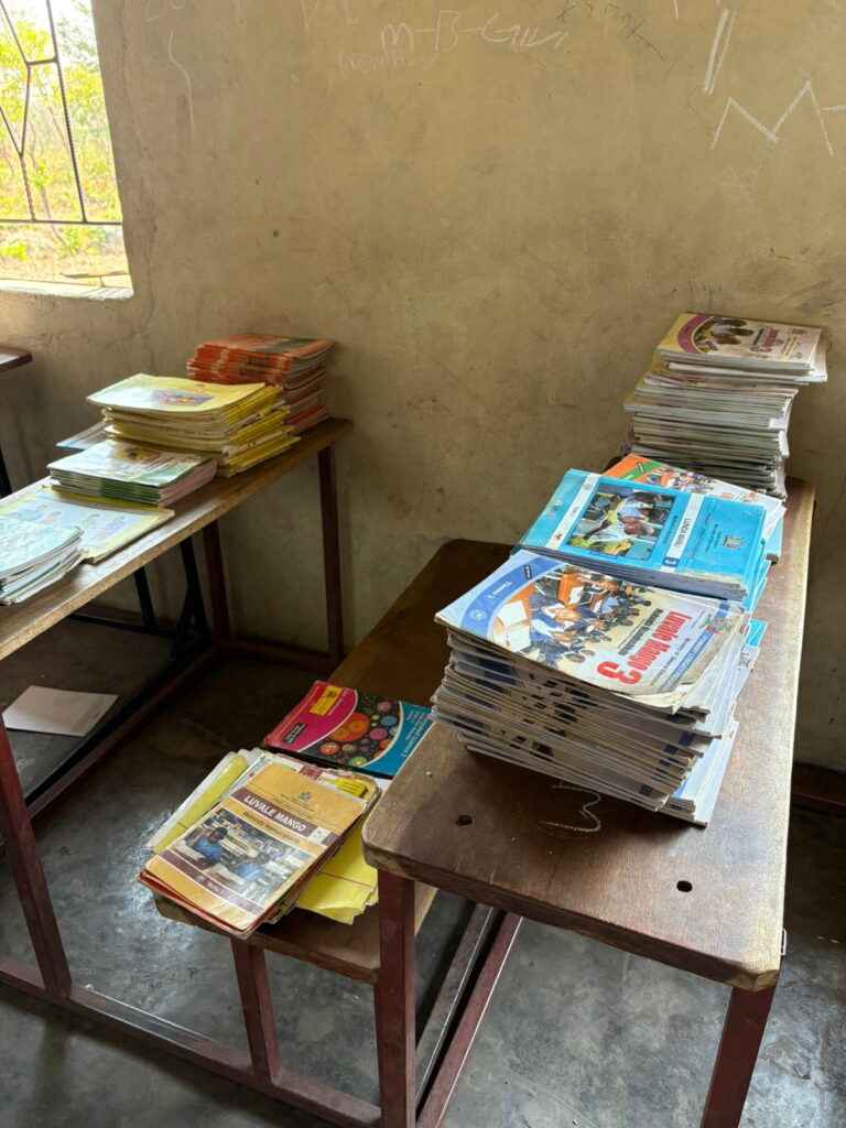 ... die Kalivingi School.