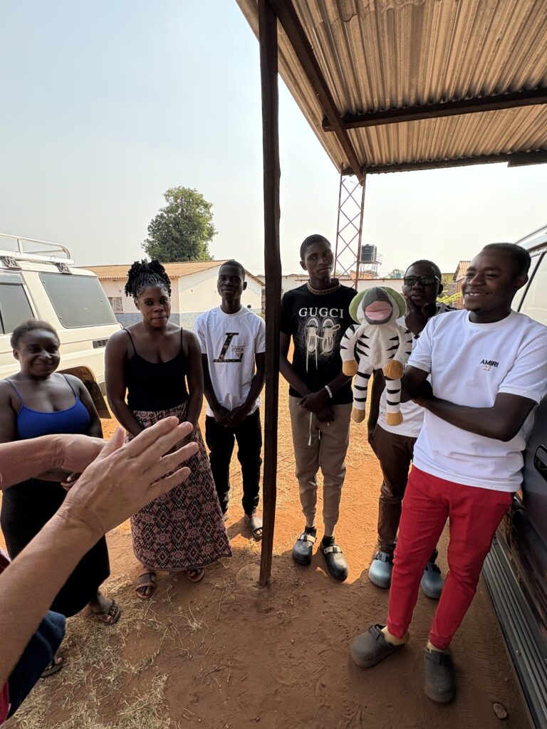 Gruppe Studenten in Solwezi.