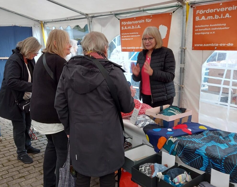 Du betrachtest gerade Adventsmarkt Buchener Werkstätten