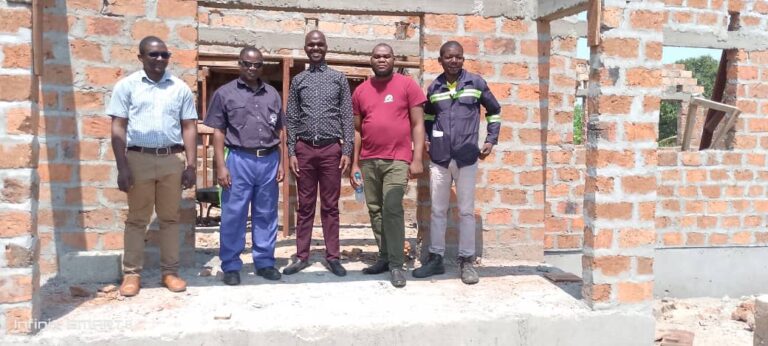 Die Schulbehörde ist sehr zufrieden!