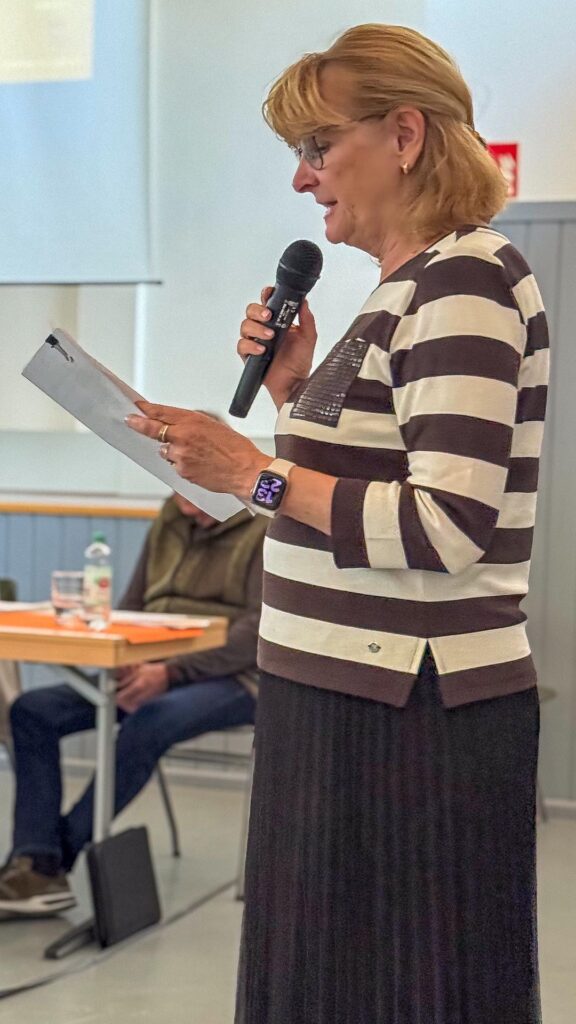 Projektleiterin Ines Hoee