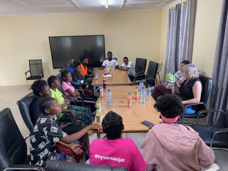 Infoaustausch der Azubis mit dem Sambia e. V: